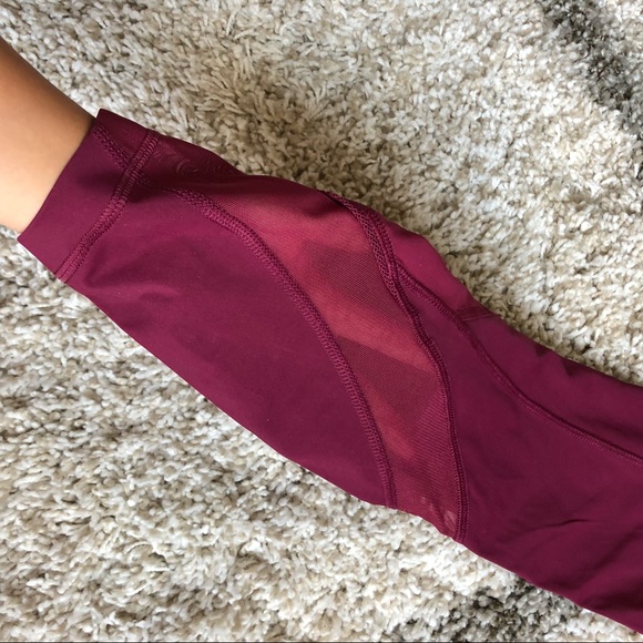 Lululemon Inspire Tight II Dark Plum - Picture 2 of 5